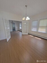 21 Middlesex Ave in Edison, NJ - Building Photo - Building Photo