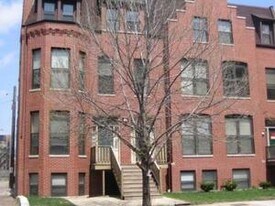 1536 W Monroe St in Chicago, IL - Building Photo