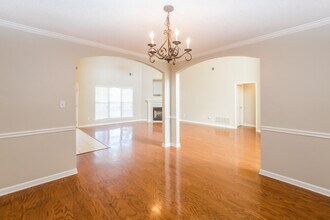 5078 Mabry Ln in Arlington, TN - Foto de edificio - Building Photo