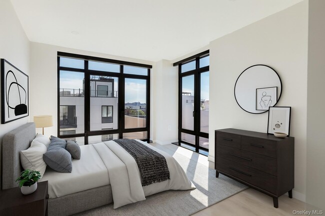 37-18 Broadway in Queens, NY - Building Photo - Building Photo