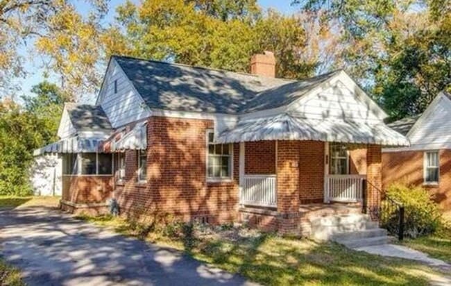 property at 613 Joan St