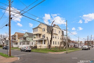 30-32-32 Fenwick St in Hartford, CT - Building Photo - Building Photo
