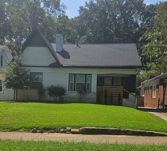 property at 2429 Hosea L Williams Dr SE