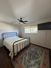 802 Ridge Rd in Redding, CA - Building Photo - Building Photo