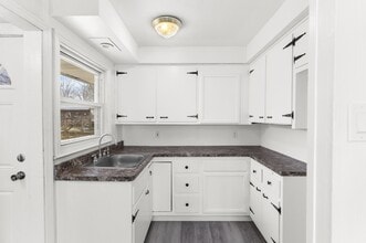 368 Erskine Ave in Youngstown, OH - Building Photo - Building Photo