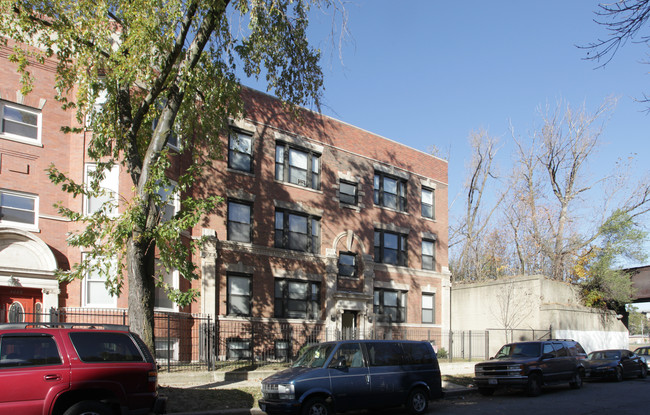 4002 S Calumet Ave in Chicago, IL - Foto de edificio - Building Photo