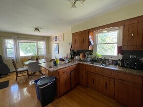 2952 N Dawson Ave in Chicago, IL - Building Photo - Building Photo