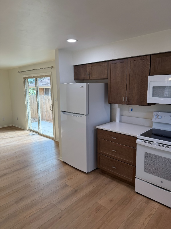 5868 Newcombe Ct in Arvada, CO - Foto de edificio - Building Photo