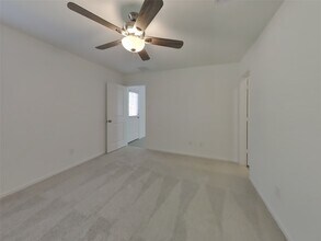 1734 Serenity Moon Dr in Crosby, TX - Foto de edificio - Building Photo