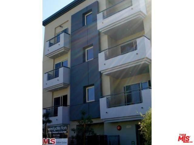 property at 1529 S Westgate Ave