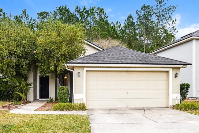 property at 2112 S Cranbrook Ave