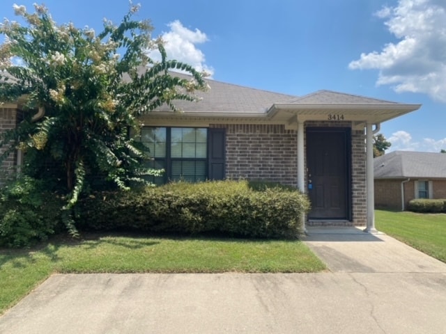property at 3414 Parish Cir