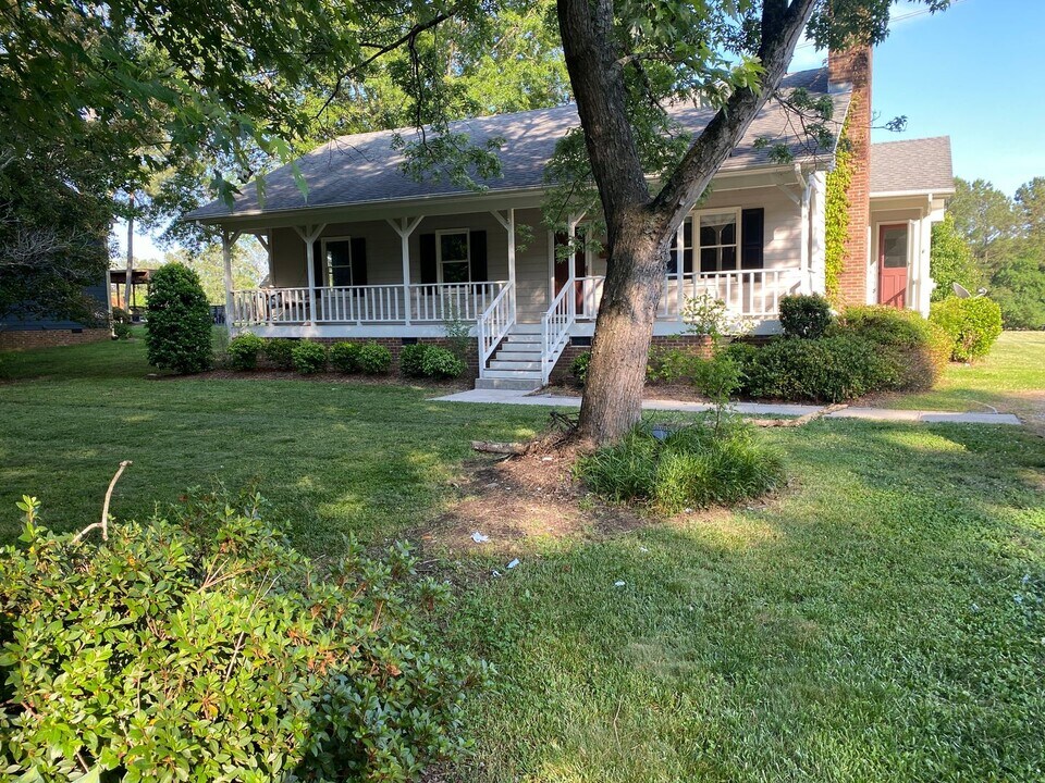 212 Gail Ridge Ln in Wendell, NC - Building Photo