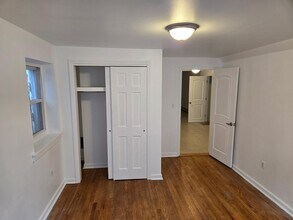 828 Waring Ave in Bronx, NY - Building Photo - Building Photo