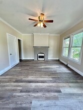 302 S Van Buren St in San Angelo, TX - Building Photo - Building Photo