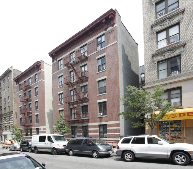 75 Cabrini Blvd in New York, NY - Building Photo - Building Photo