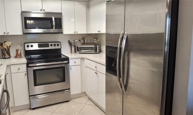 9015 SW 125th Ave in Miami, FL - Building Photo - Building Photo