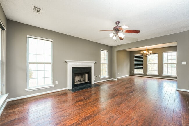 5549 Village Ridge in Fairburn, GA - Building Photo - Building Photo