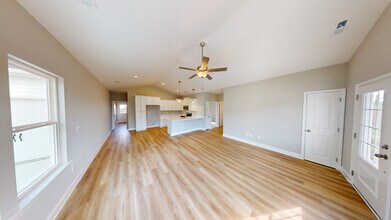 1044 Moen Lp in Conway, SC - Building Photo - Building Photo