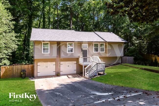 property at 2281 Carousel Ct