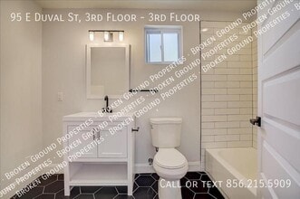 95 E Duval St in Philadelphia, PA - Building Photo - Building Photo