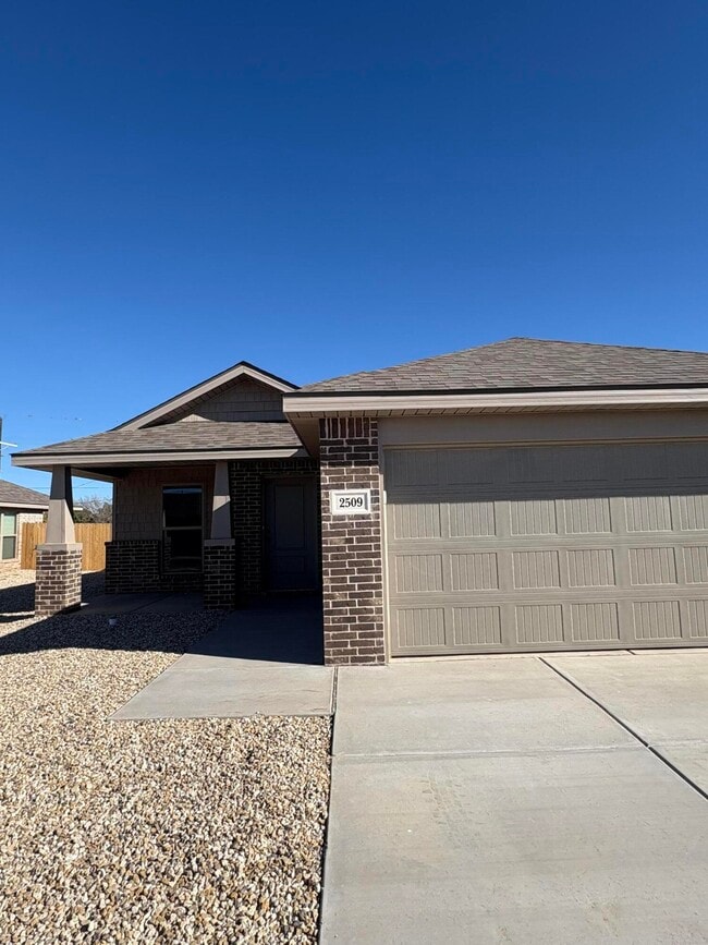 2509 Kenwood Ave in Lubbock, TX - Building Photo - Building Photo