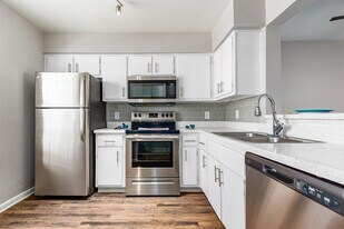 The Vista at Winter Park in Winter Park, FL - Building Photo