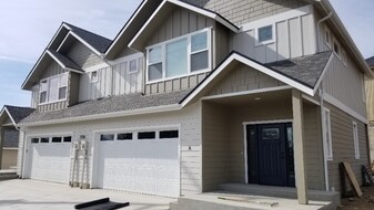 1550 N Western Ave in Wenatchee, WA - Building Photo