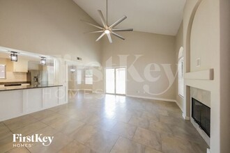 3022 E Brookwood Ct in Phoenix, AZ - Building Photo - Building Photo