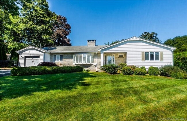 property at 85 Admiral Dr