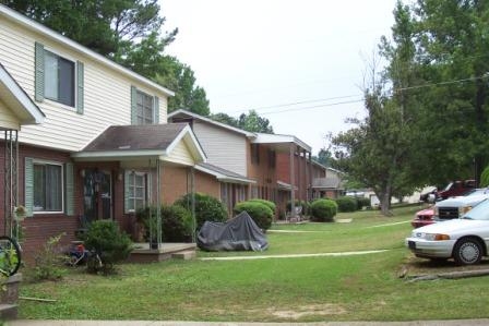 Park Terrace Apartments in Greenwood, SC - Building Photo