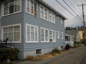 Alki Park in Seattle, WA - Building Photo - Building Photo