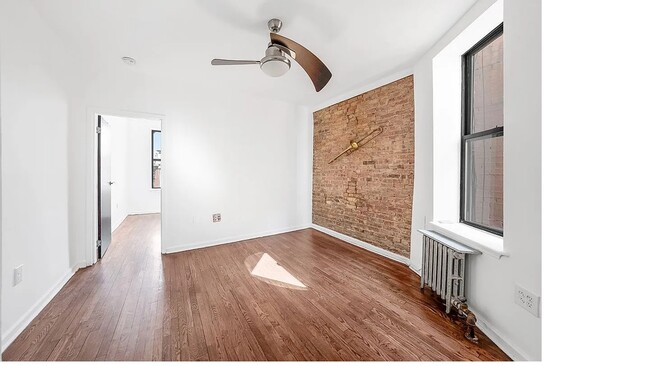 185 E 2nd St in New York, NY - Building Photo - Building Photo