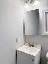 211 London St in Boston, MA - Building Photo - Building Photo