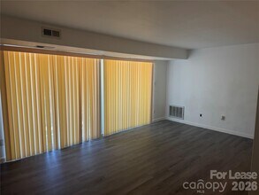 9333 Old Concord Rd in Charlotte, NC - Building Photo - Building Photo