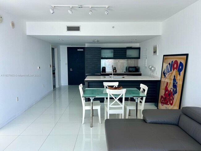 property at 200 Biscayne Blvd Way