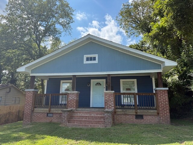 1308 Pearson St in Greensboro, NC - Foto de edificio