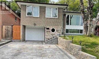 37 Brightside Dr in Toronto, ON - Building Photo