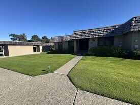 23799 Monterey Salinas Hwy in Salinas, CA - Building Photo