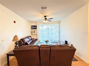 6153 Metrowest Blvd in Orlando, FL - Building Photo - Building Photo