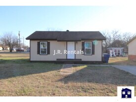 503 W Washington Ave in Copperas Cove, TX - Building Photo