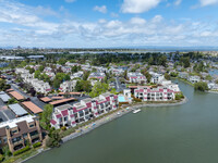 101 - 247 Shorebird Cir in Redwood City, CA - Foto de edificio - Building Photo