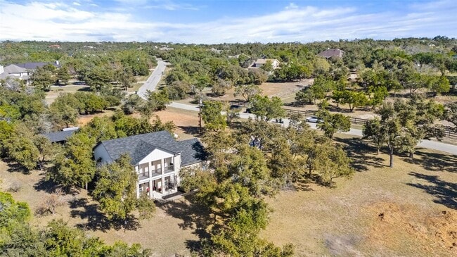 310 Saddle Blanket Dr in Dripping Springs, TX - Building Photo - Building Photo
