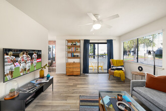 Montage at Fair Oaks in Citrus Heights, CA - Building Photo - Building Photo
