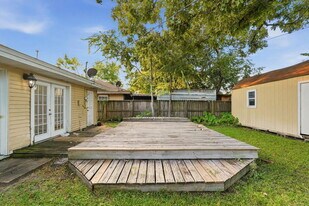 2918 Tarpey Ave in Texas City, TX - Building Photo