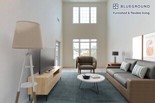 1700 E 5th St in Huntington Station, NY - Building Photo