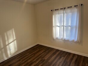 245 Willow Ct, Unit 77 in Central, SC - Foto de edificio - Building Photo