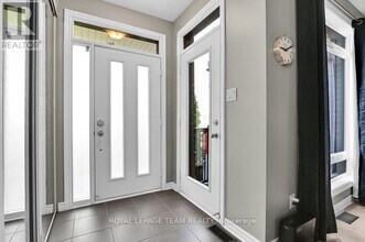 604 Brian Good Ave in Ottawa, ON - Building Photo - Building Photo