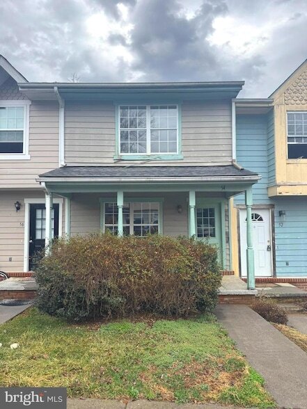 54 Mallard Ct in Charles Town, WV - Foto de edificio