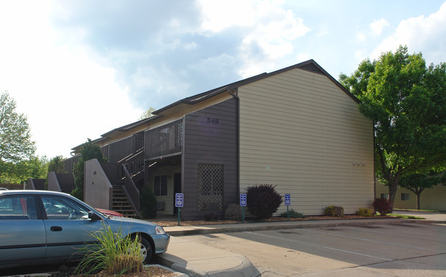 Graystone Apartments in Lawrence, KS - Building Photo - Building Photo